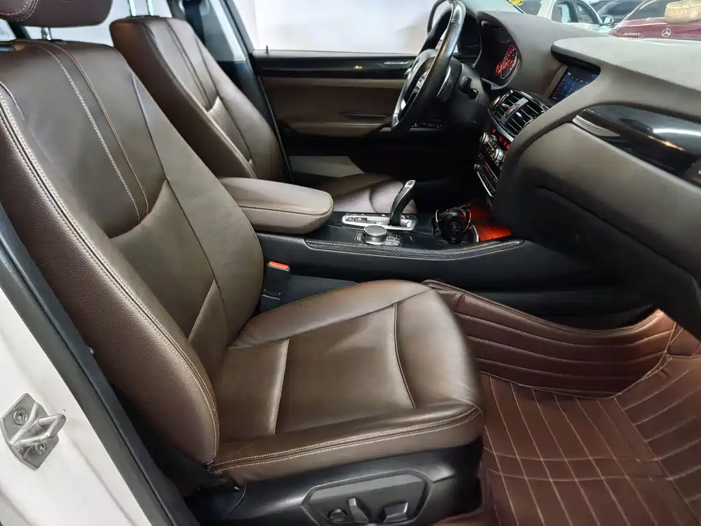 BMW X4 2017 — фото 18