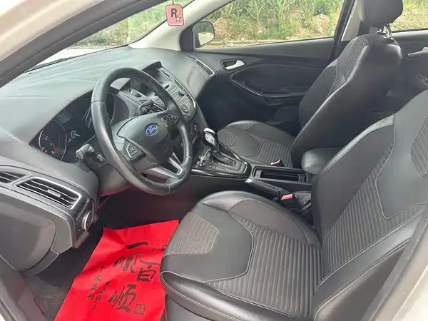 Ford Focus 2016