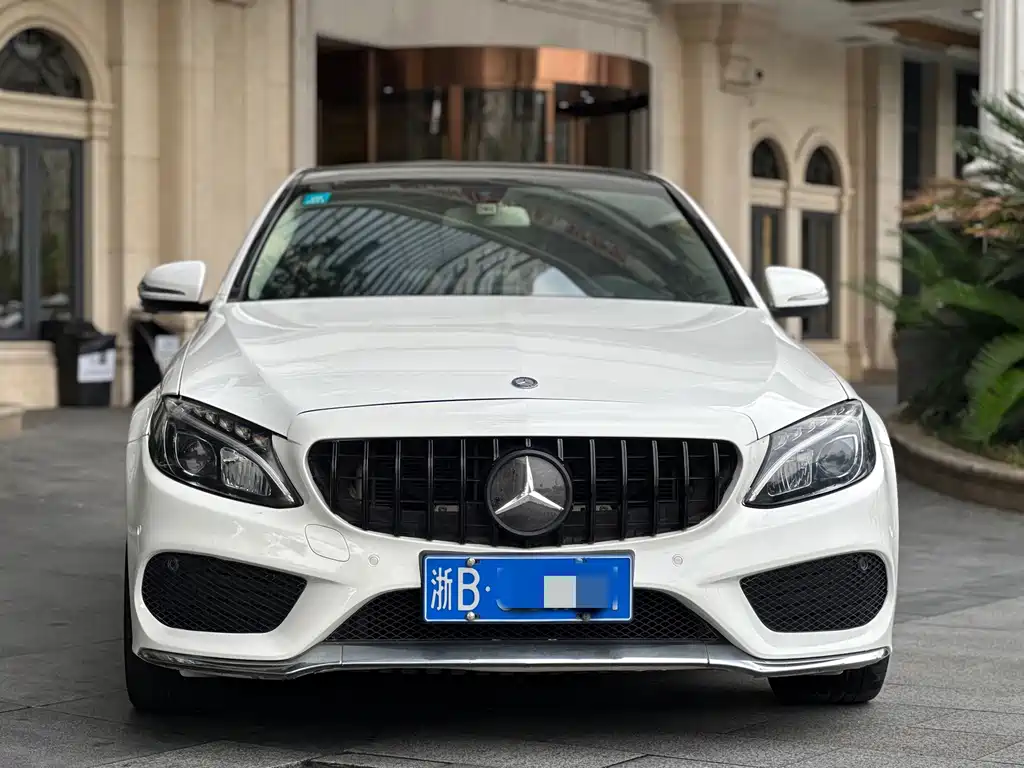 Mercedes-Benz C-Class 2017 — фото 2