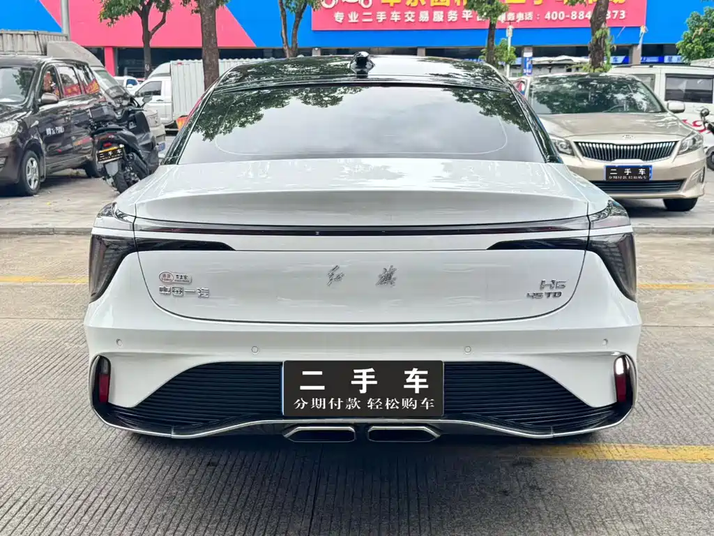 Hongqi H6 2023 — фото 4