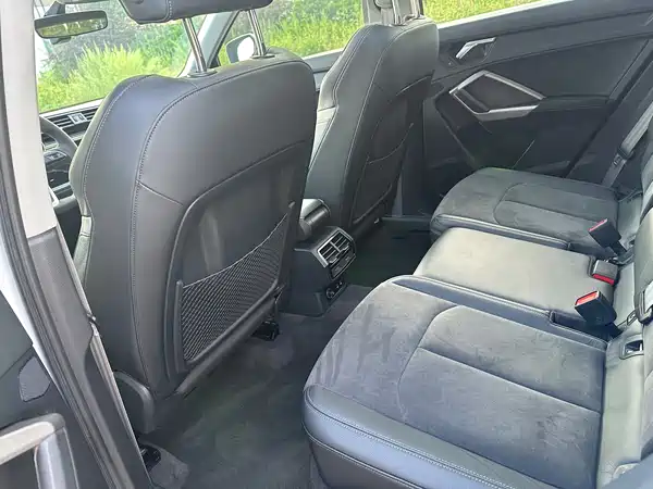 Audi Q3 2021