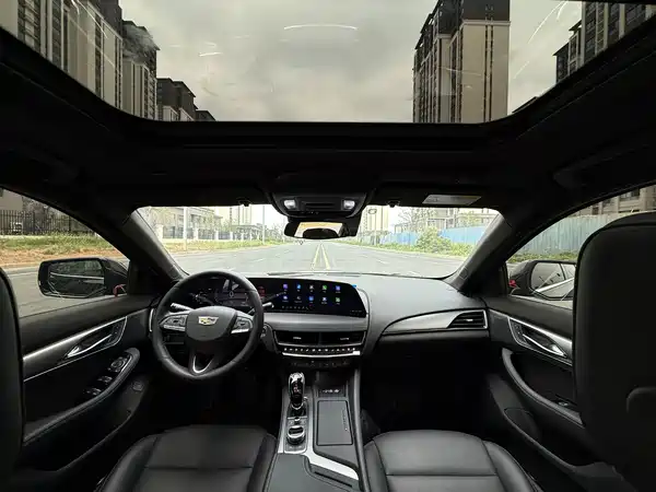 Cadillac CT5 2025