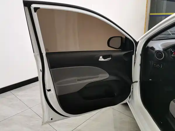 Kia Pegas 2021