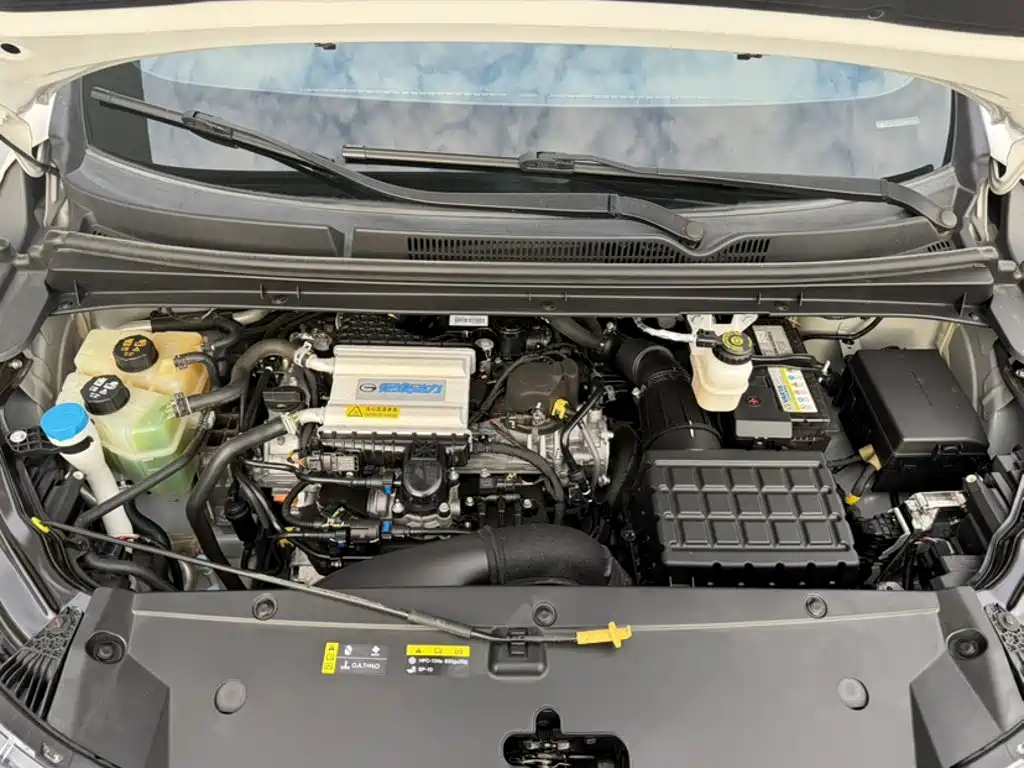 GAC Motor Trumpchi M6 2023 — фото 11