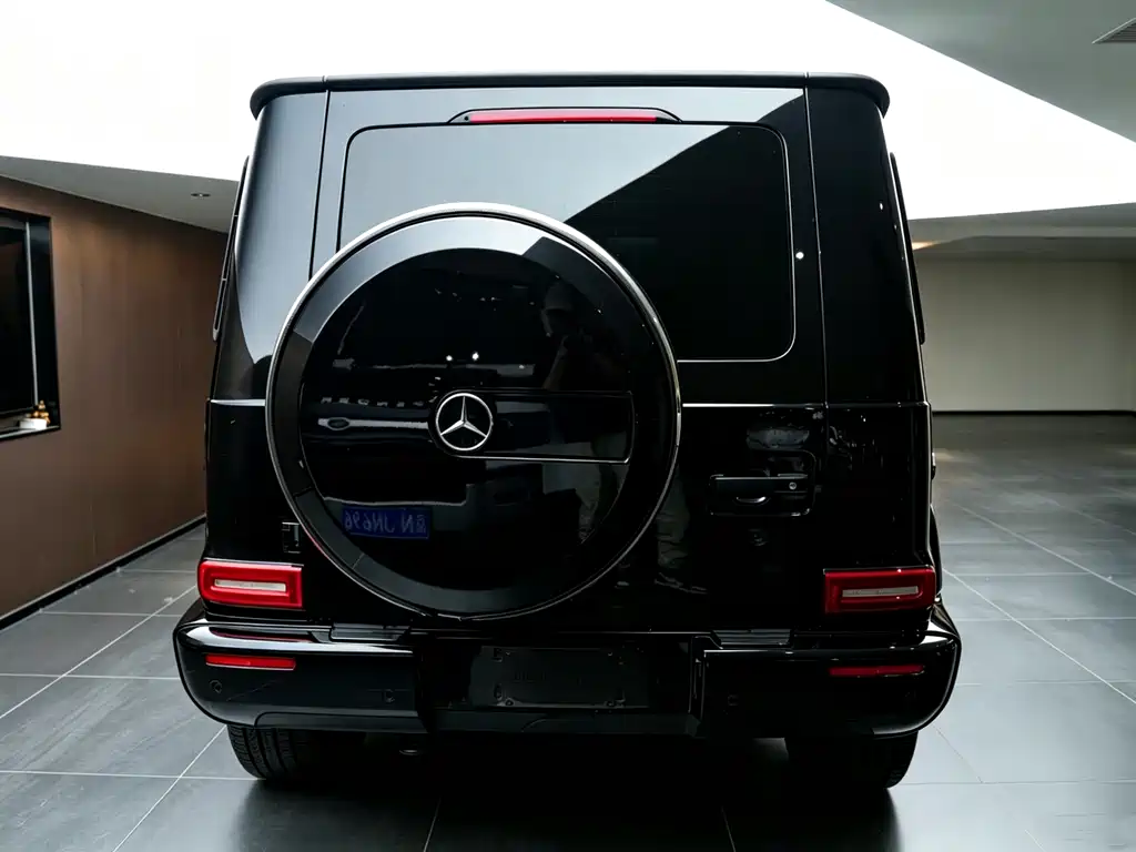 Mercedes-Benz G-Class 2023 — фото 4