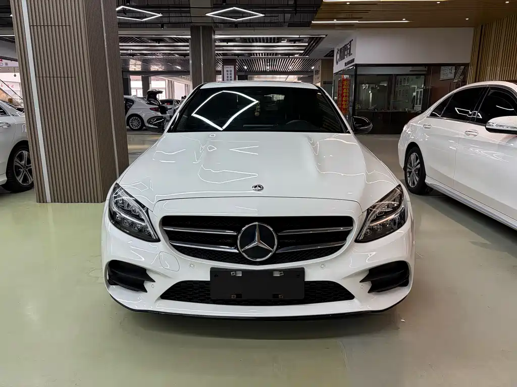 Mercedes-Benz C-Class 2019 — фото 2