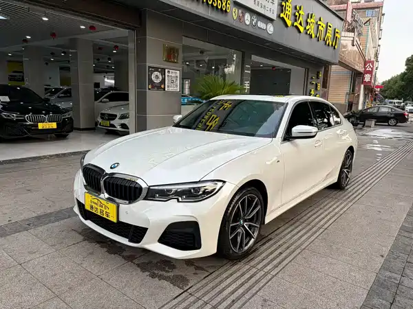 BMW 3 Series 2021