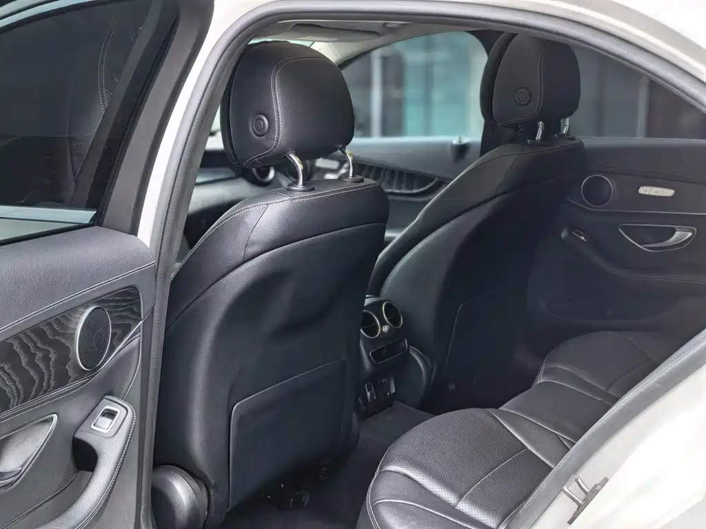 Mercedes-Benz C-Class 2020 — фото 11