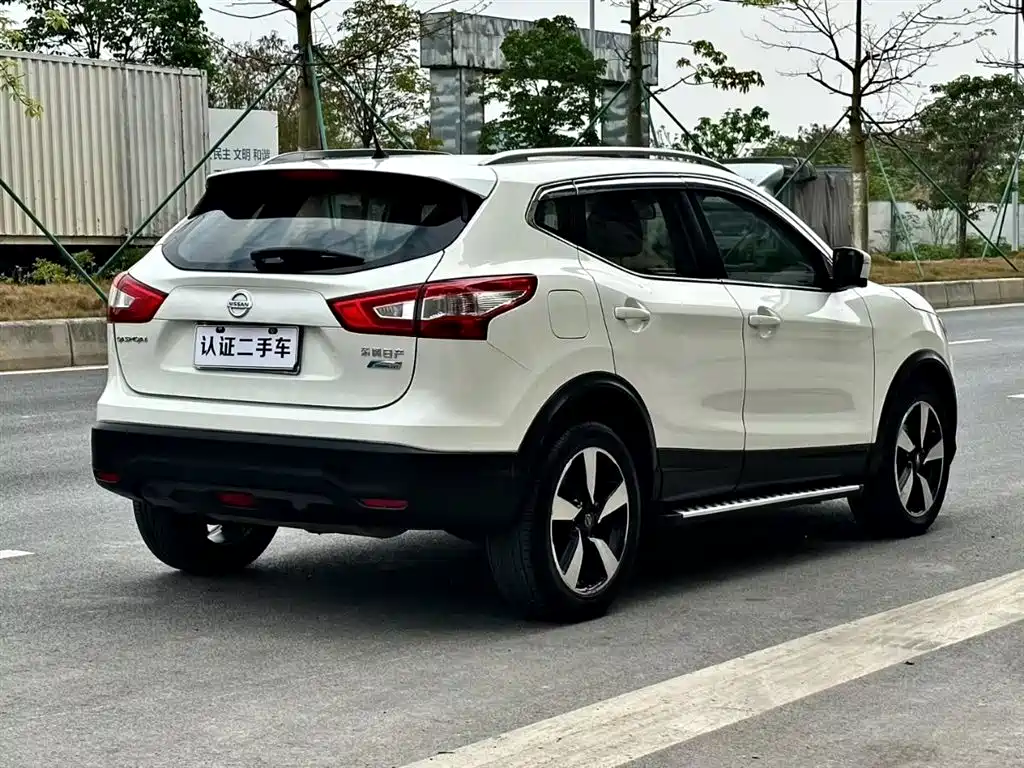 Nissan Qashqai 2016 — фото 9