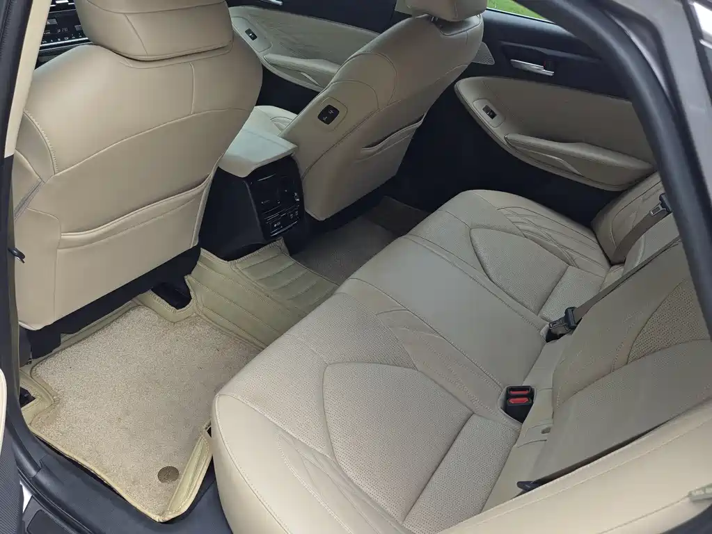 Toyota Avalon 2019 — фото 14