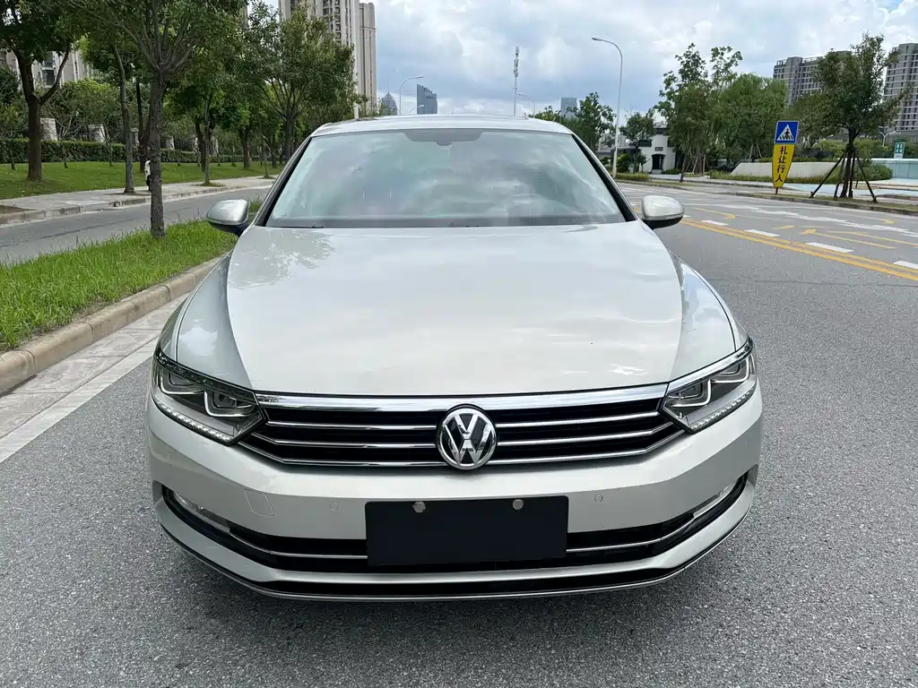 Volkswagen Magotan 2017 — фото 2