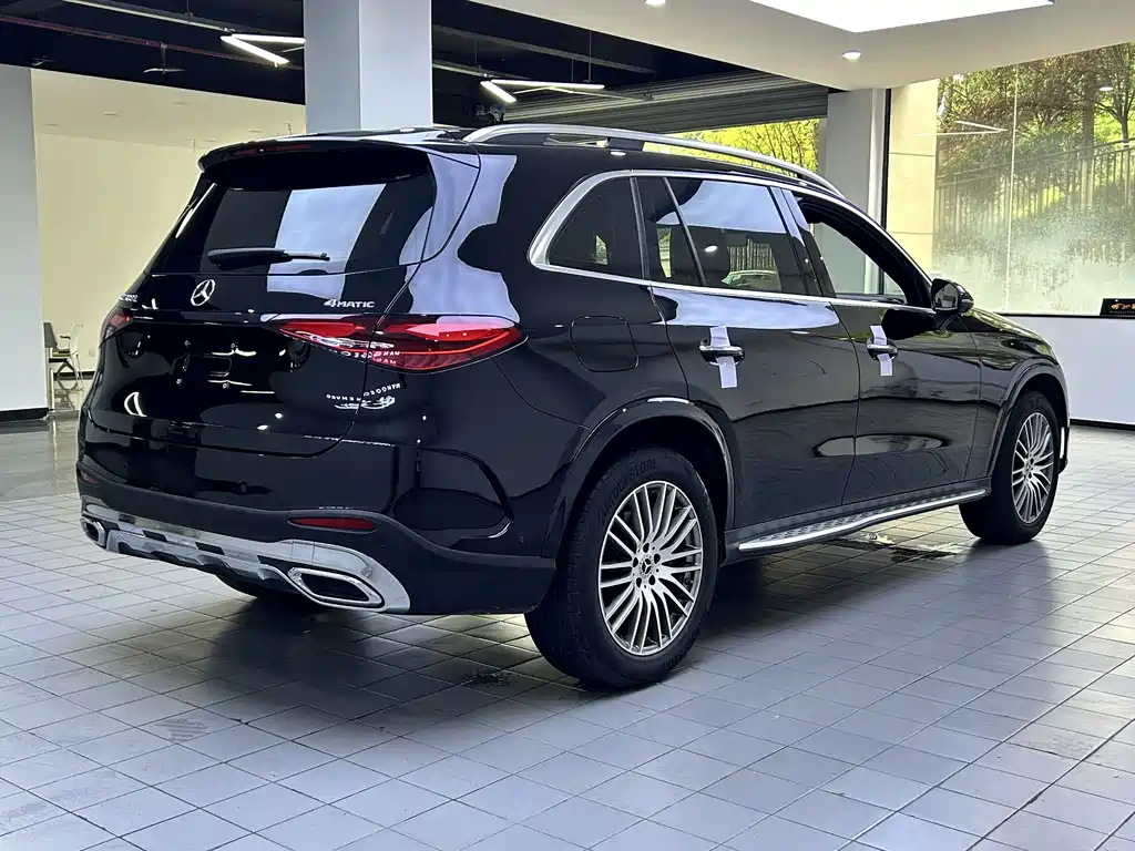 Mercedes-Benz GLC 2023 — фото 12