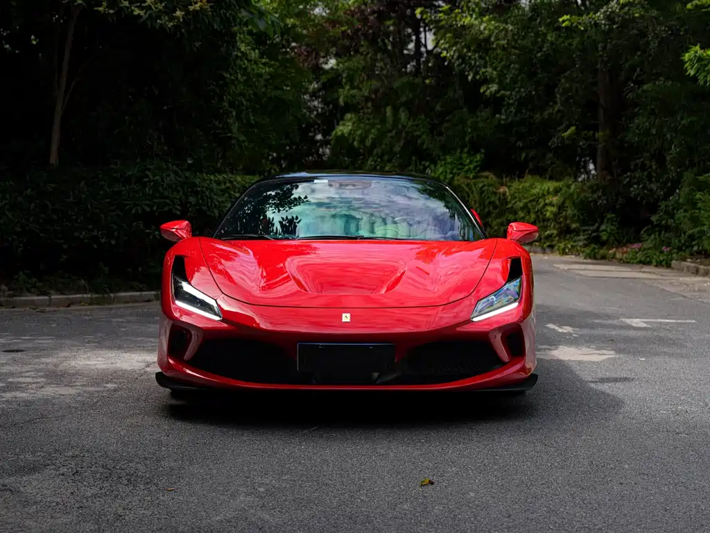 Ferrari F8 2022 — фото 2