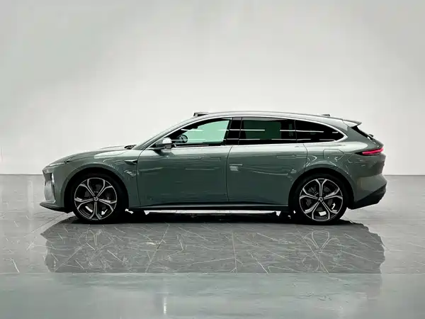 NIO ET5T 2024