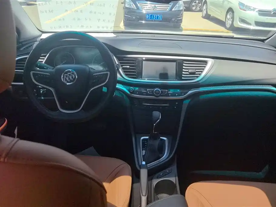 Buick Excelle 2019 — фото 12