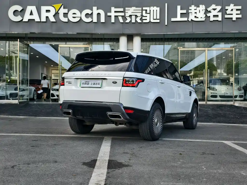Land Rover Range Rover Sport New Energy 2019 — фото 3