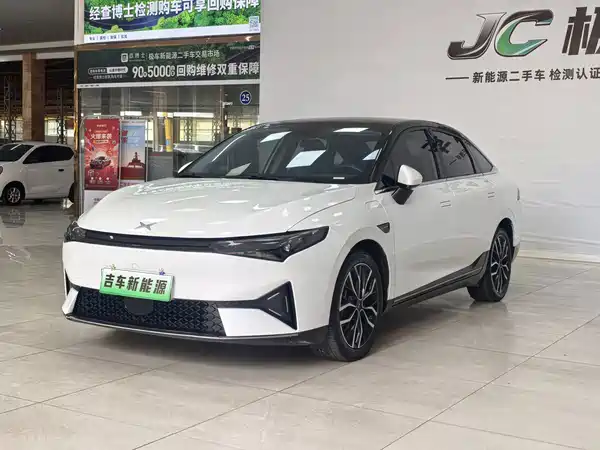 XPeng P5 2022