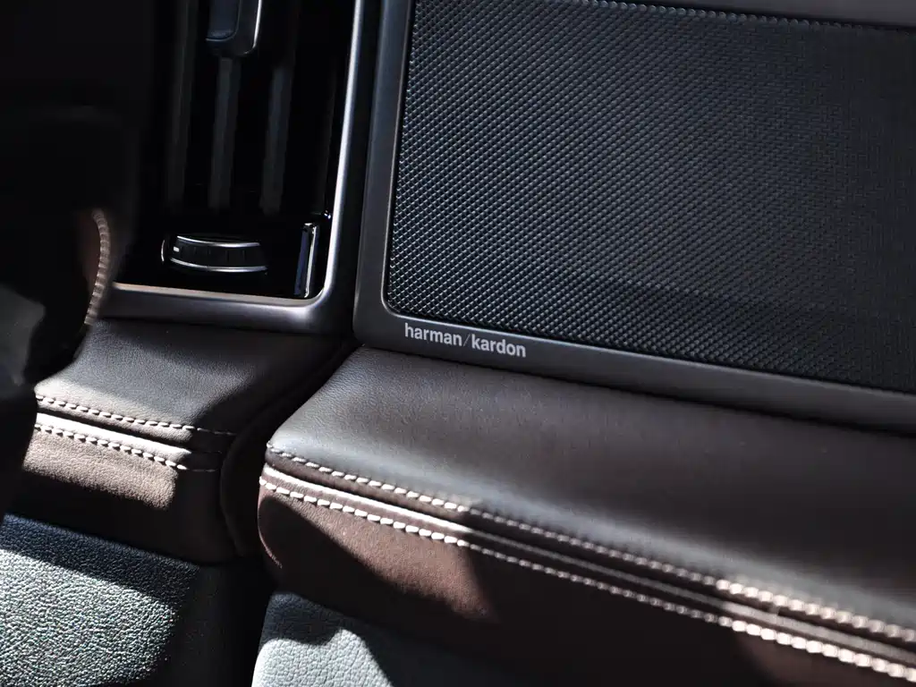 BMW 7 Series 2019 — фото 13