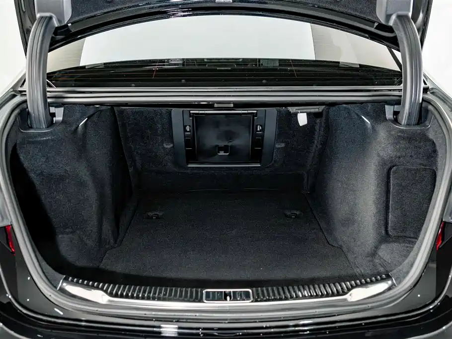 Mercedes-Benz S-Class 2025 — фото 25