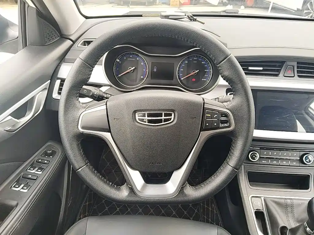 Geely Vision 2020 — фото 11
