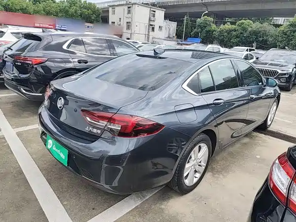 Buick Regal 2020