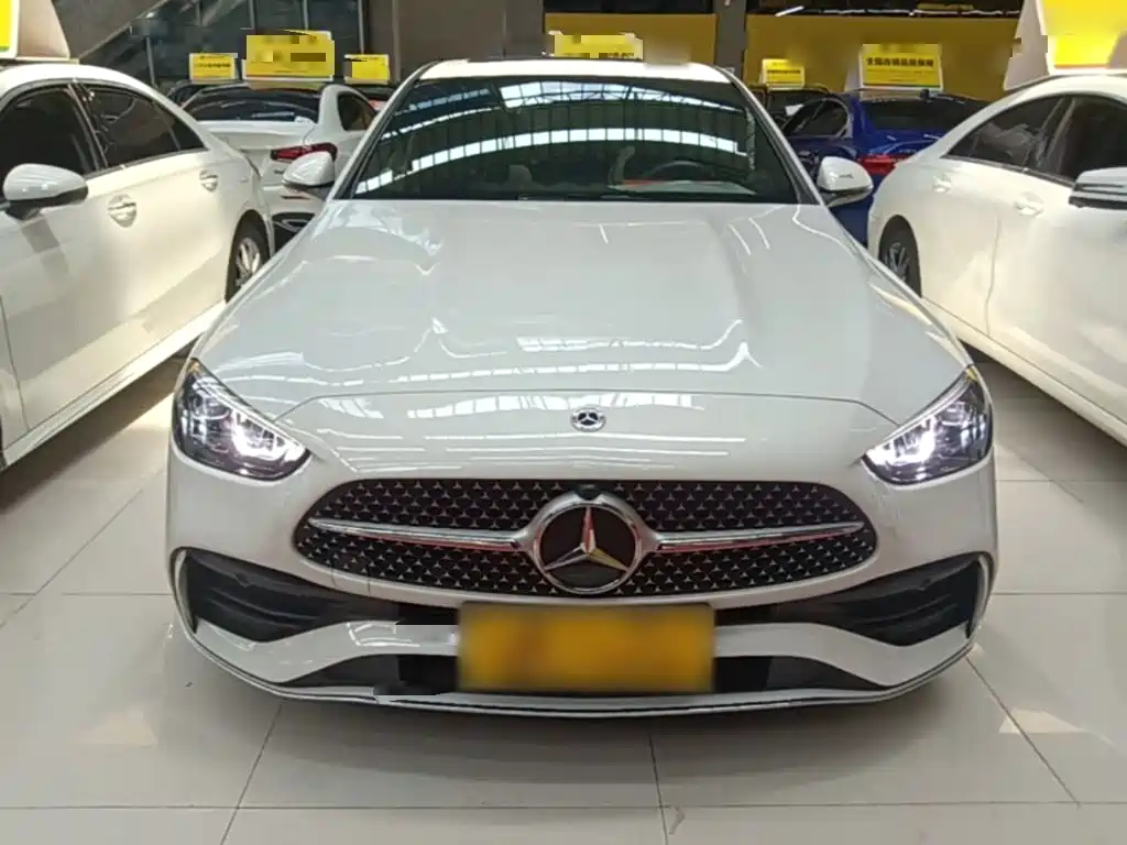 Mercedes-Benz C-Class 2024