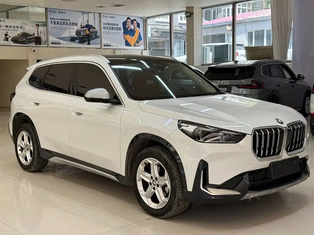BMW X1 2024 — фото 3