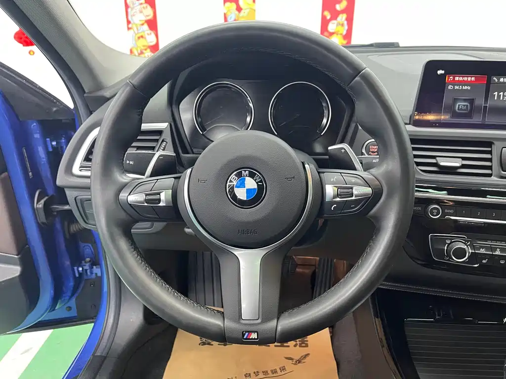 BMW 1 Series 2020 — фото 12