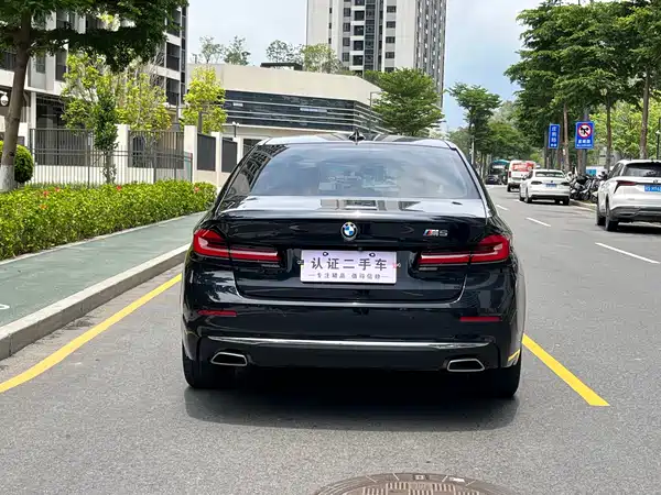 BMW 5 Series 2022