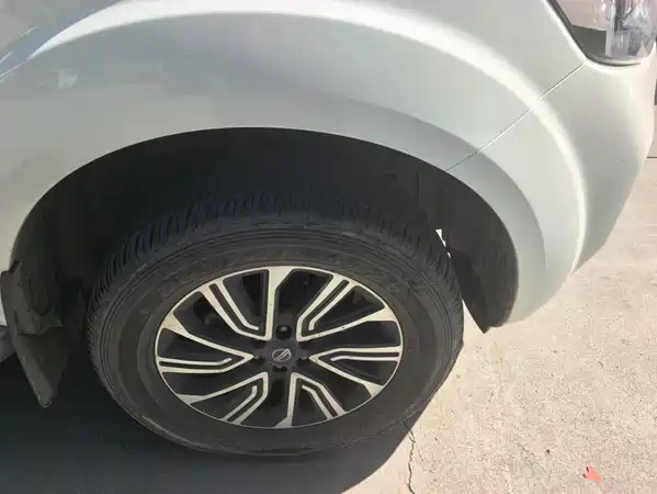 Nissan Terra 2021