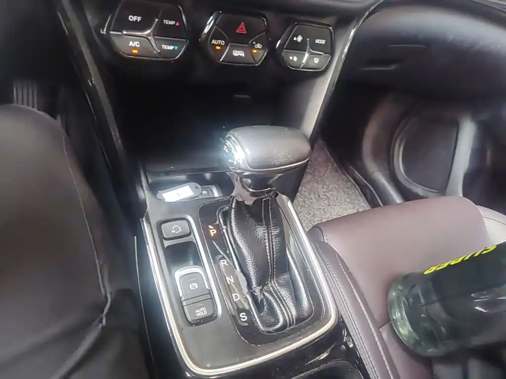 GAC Trumpchi GS4 2018 — фото 14
