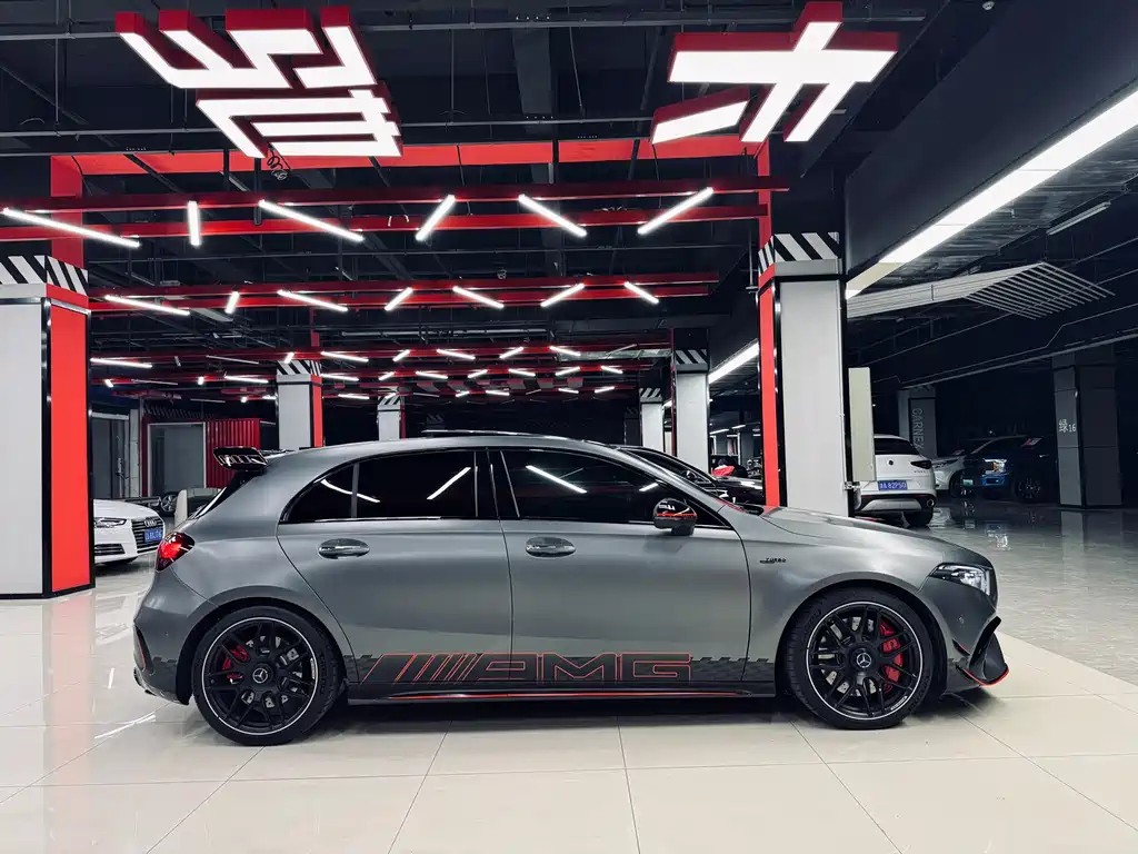 Mercedes-Benz A-Class AMG 2024 — фото 13