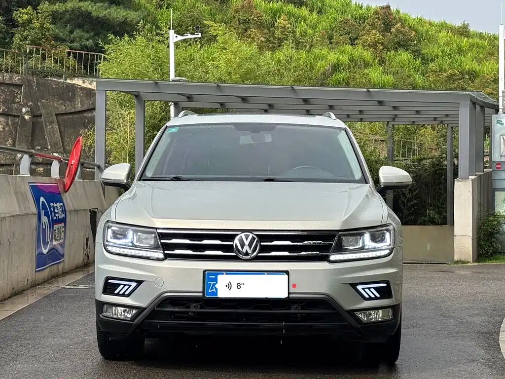 Volkswagen Tiguan L 2019