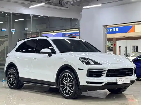 Porsche Cayenne 2023