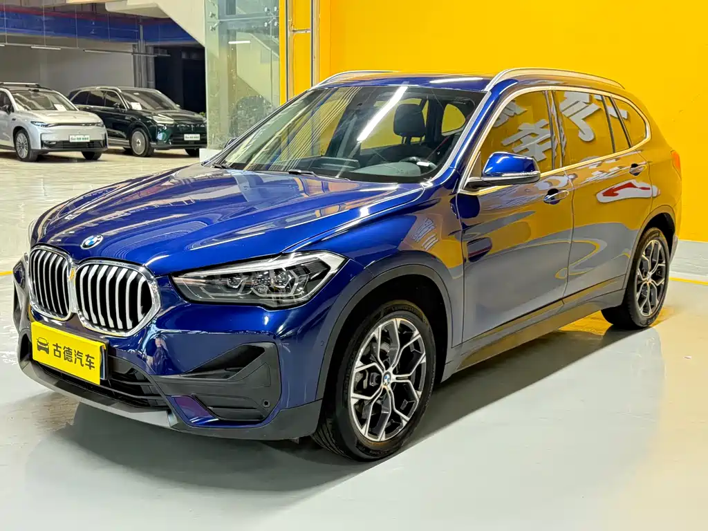 BMW X1 2020 — фото 1