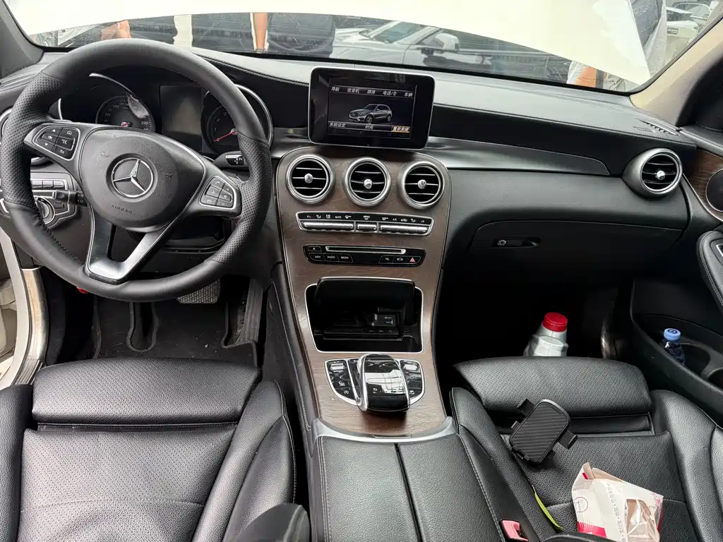 Mercedes-Benz GLC 2016 — фото 5