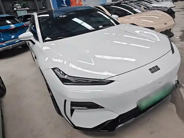 Geely Galaxy E8 2025