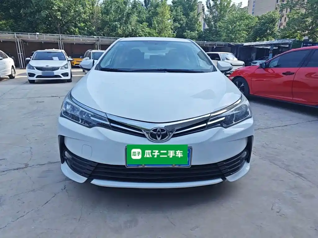 Toyota Corolla 2019 — фото 3