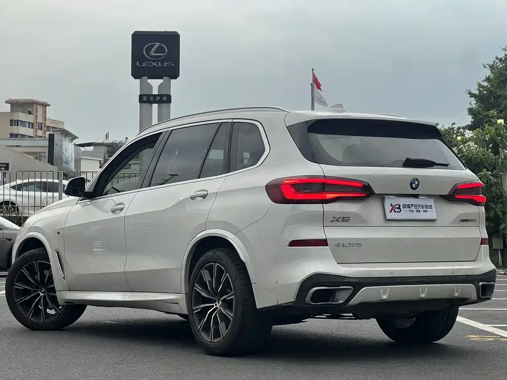 BMW X5 2022 — фото 3
