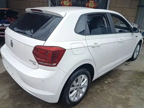 Volkswagen Polo 2021