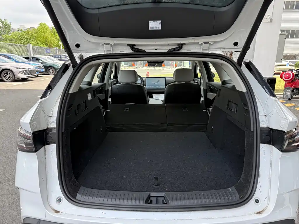 BYD Seal 06 DM-i Travel Edition 2025 — фото 8