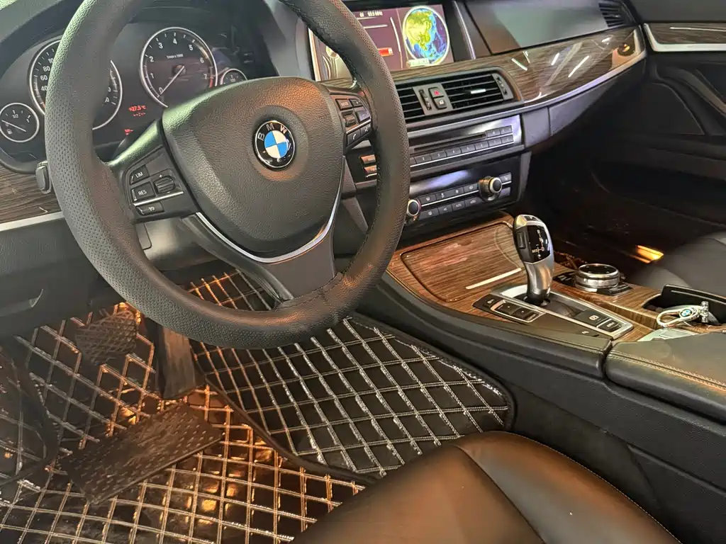 BMW 5 Series 2014 — фото 4