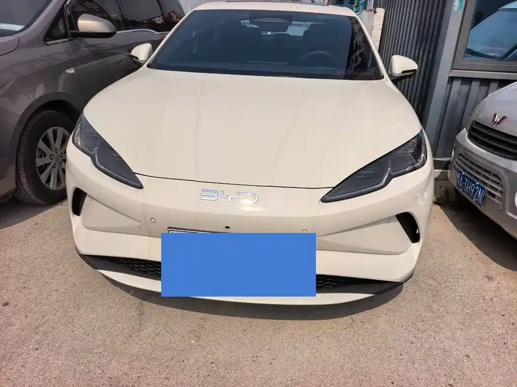 BYD Seal 06 2025