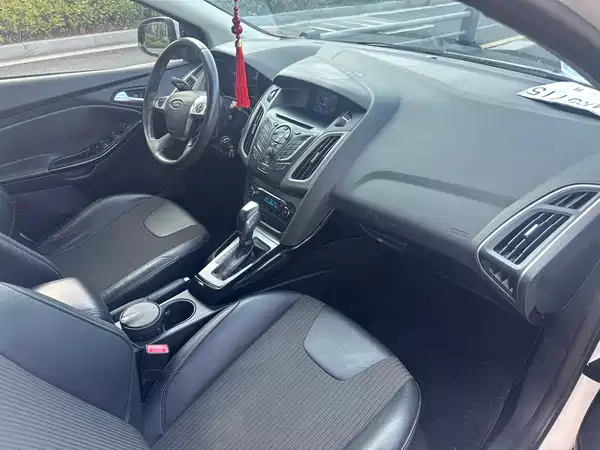 Ford Focus 2013