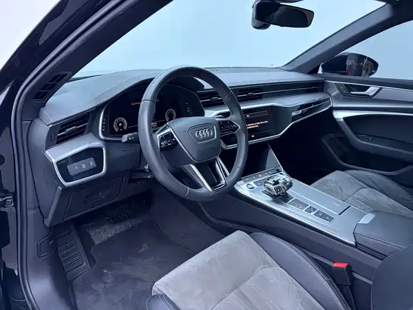 Audi A6L 2021