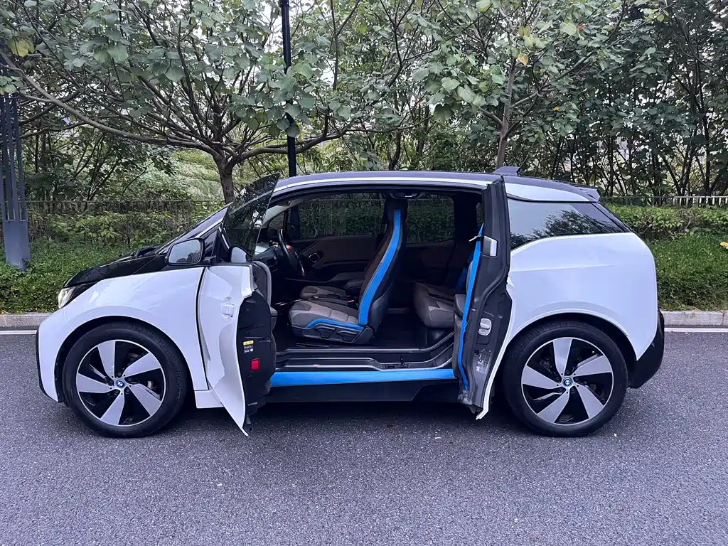 BMW i3 2020 — фото 7