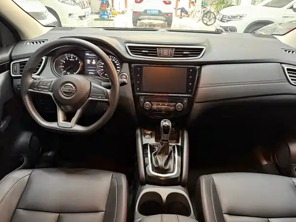 Nissan Qashqai 2022