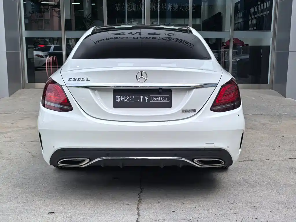 Mercedes-Benz C-Class 2019 — фото 10