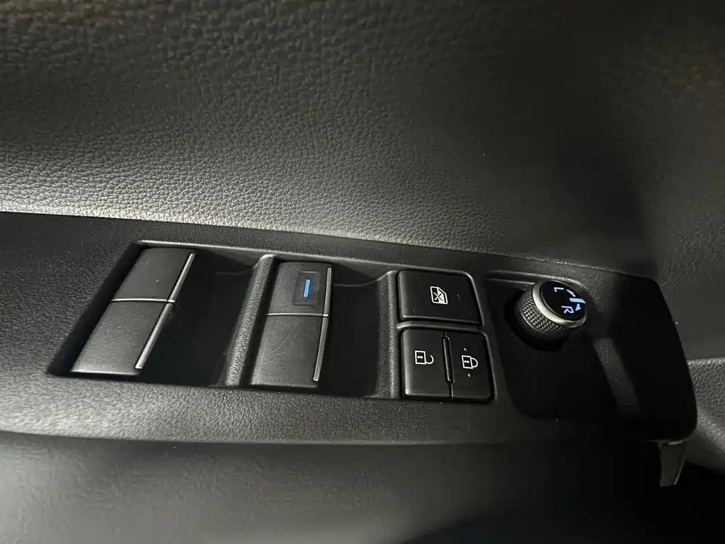 Toyota Levin 2023 — фото 16