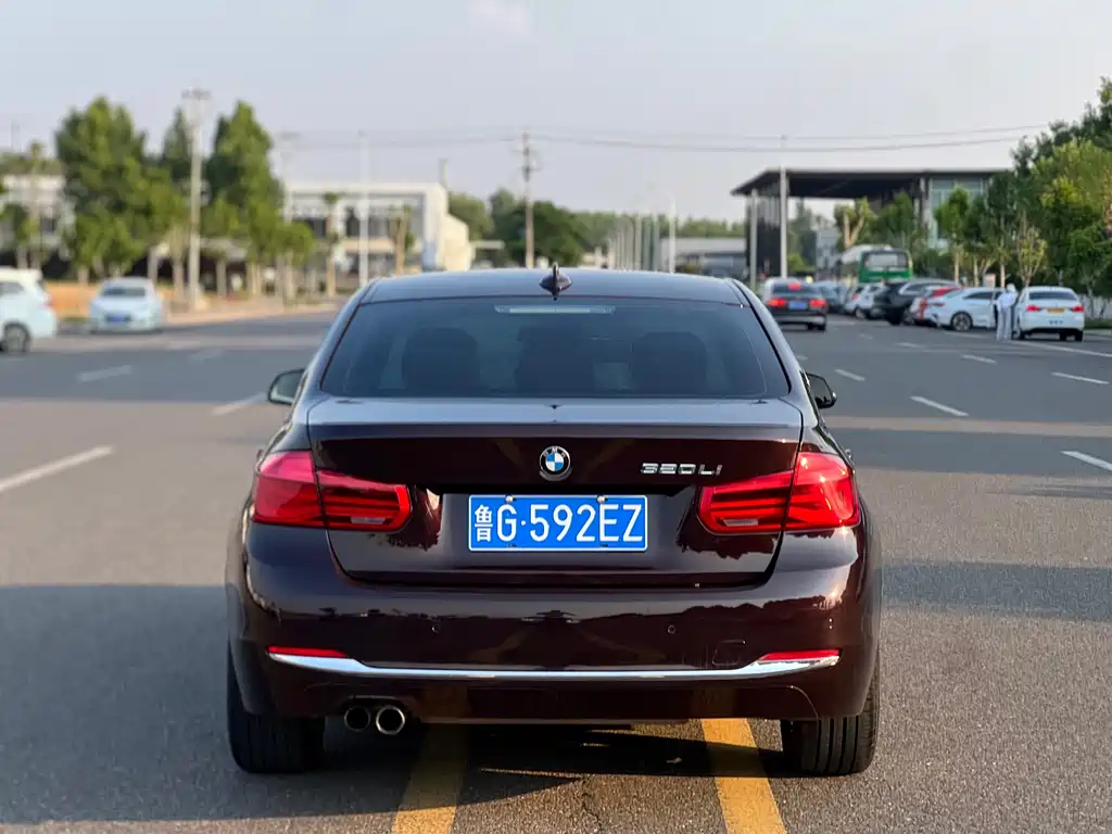 BMW 3 Series 2017